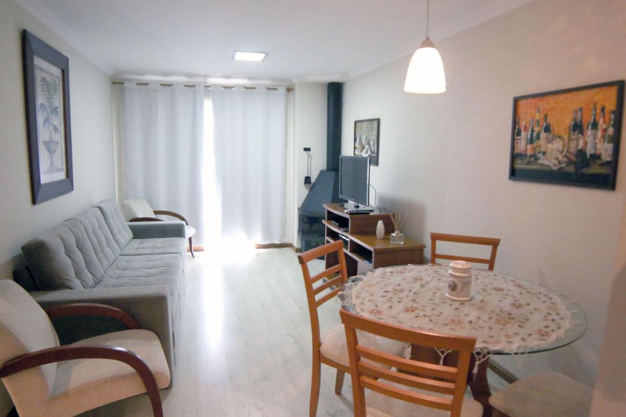 Charmoso Apartamento No Centro De Gramado Appartement Buitenkant foto